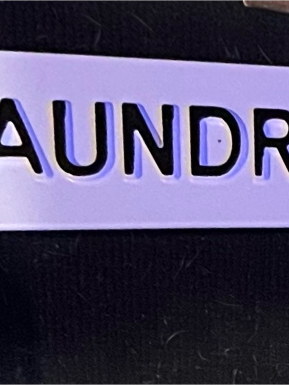 'LAUNDRY' Sign Tag - White with Black Lettering